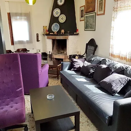 Villa With 5 Bedrooms In Pinseque With Private Pool Enclosed Garden And Wifi 150 Km From The Slopes Villa Pinseque